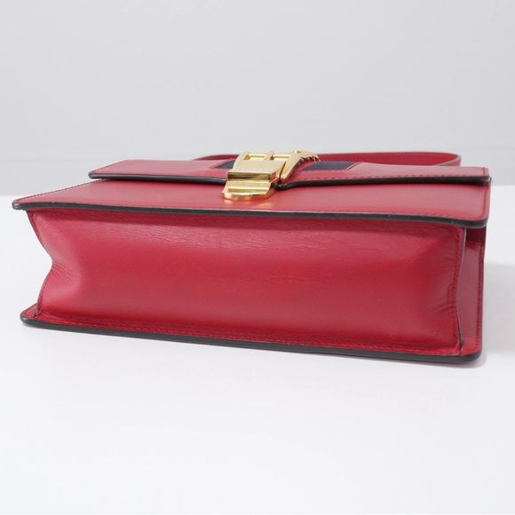 GUCCI Shoulder Bag Bamboo
Crossbody Bag Red Leather Gold Chain 421882001998 - Picture 3 of 13